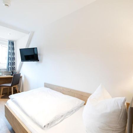 Hotelgasthof Bayerischer Hof Зульцбах-Розенберґ Екстер'єр фото