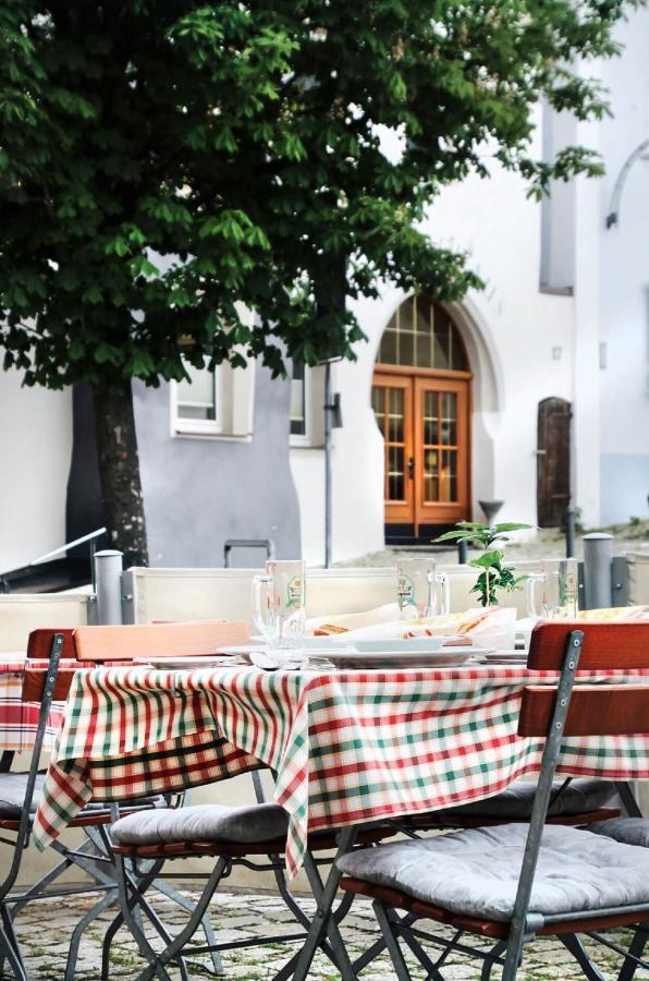 Hotelgasthof Bayerischer Hof Зульцбах-Розенберґ Екстер'єр фото